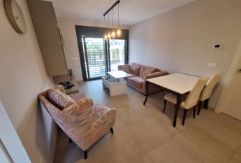 Ref.7533 Two-Bedroom Apartment in the Residential Complex Flamenca Village.