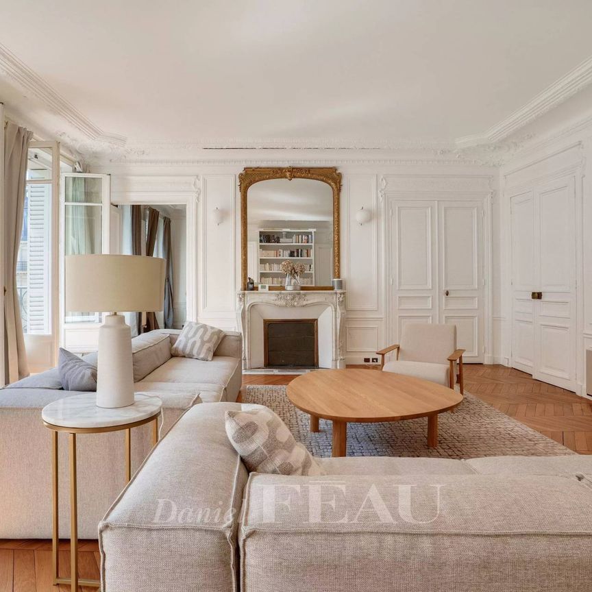 Location appartement, Paris 8ème (75008), 6 pièces, 206 m², ref 86472849 - Photo 1