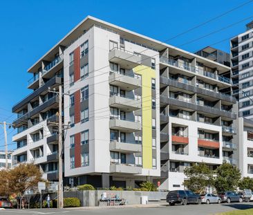 500/6 Charles Street, Charlestown NSW 2290 - Apartment For Rent | D... - Photo 4