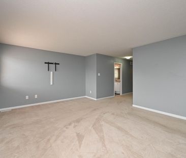 For Lease - 289 Harthill Way, Barrhaven, Ontario - Photo 2