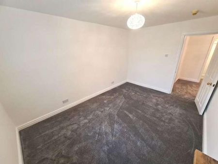 Wesley Court, Dalton-in-furness, LA15 - Photo 5