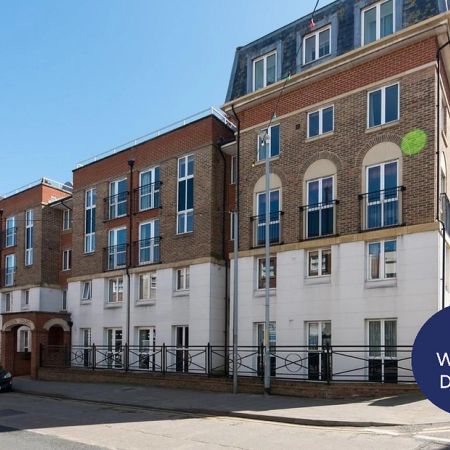 Vyeson Court, Queen Street, Ramsgate, CT11 9DT, Kent - Photo 4