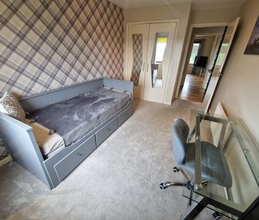 Cairnfield Circle, Aberdeen - Photo 2