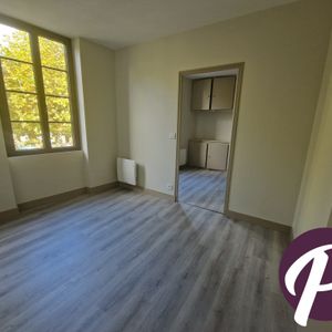 Location Appartement 3 pièces 53m² BERGERAC 24100 - Photo 2
