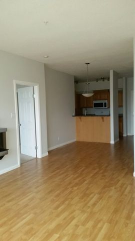 Apartment in Propect Pointe - Photo 3