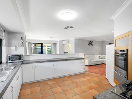 188 Woodvale Drive, Woodvale, WA - Photo 5