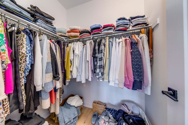 For Lease - 3 Santa Barbara Lane Road, Halton Hills, Ontario - Photo 1