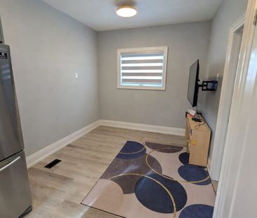 For Lease - 15 Bellcroft Lane Unit# Coach, Markham, Ontario - Photo 2