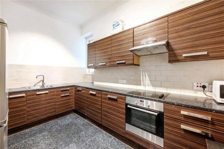 4 bedroom ground floor flat to rent - Photo 4