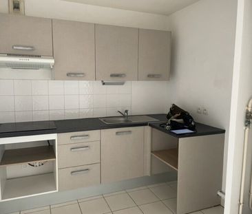 Location Appartement 3 pièces 63m² BAYONNE 64100 - Photo 5