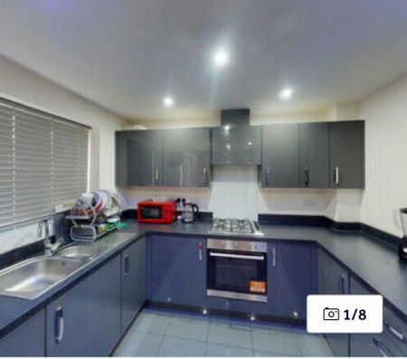 Room in a Shared House, South Parkway, LS14 - Photo 3