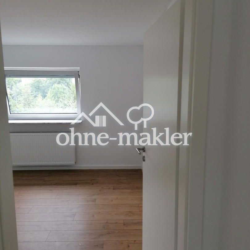 Helle & moderne 4-ZKB-Wohnung mit 130 m² - Erstbezug nach Kernsanierung - Photo 1