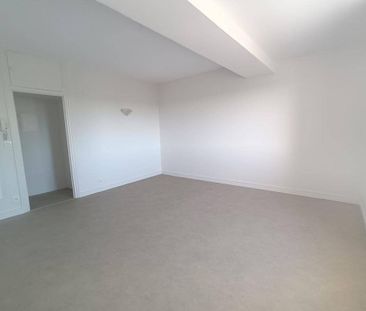 Location appartement studio 1 pièce 26 m² à Rodez (12000) - Photo 3