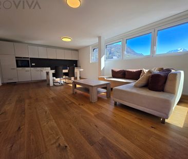 Generous, bright with large balcony - Photo 3