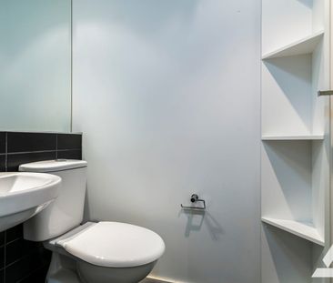 FURNISHED STUDIO APARTMENT - Photo 4