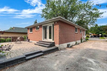For Lease - 14 Child Drive Unit# BSMT, Aurora, Ontario - Photo 4