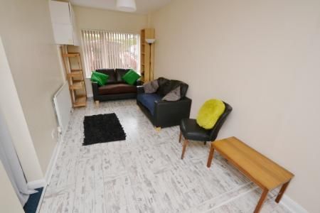 Allenfield Court, Park Road, Lenton, Nottingham, NG7 - Photo 1