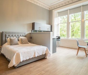 Studio to rent - Photo 2