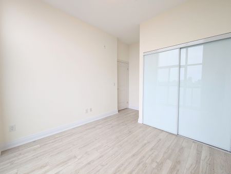 For Lease - 8763 Bayview Avenue Unit# 815, Richmond Hill, Ontario - Photo 4