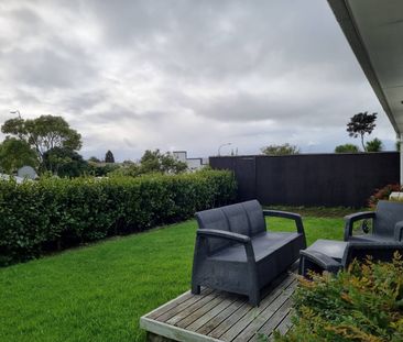 Tidy 3-Bedroom Home in Prime Location – Minutes to CBD - Photo 5