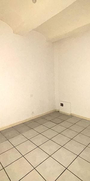 Appartement T1 THUIR à louer - Photo 1