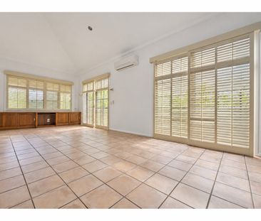 3 BEDROOM TOWNHOUSE SET TO IMPRESS - Photo 2