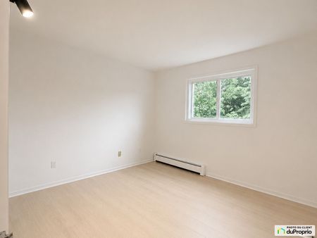 244, Denison Ouest, Granby à louer - Photo 3