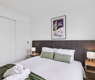 Spacious 5-Bedroom Furnished Home in the Heart of Jindabyne - Photo 3