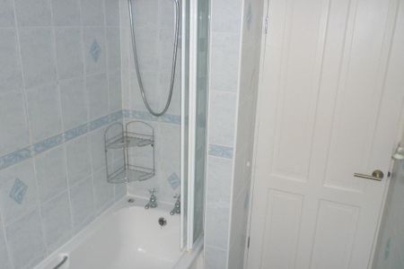 Arundel Road - Photo 2