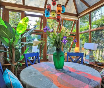 High Street - Photo 2