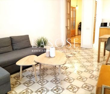 100m² Apartment to rent in El Raval, Barcelona - Photo 2