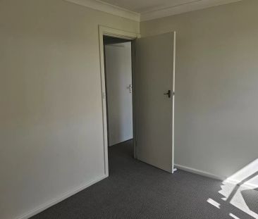 Convenient Location - Photo 2