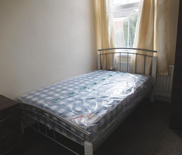 2 Bedroom Apartment To Rent in Nottingham - Photo 1