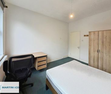 2 bedroom flat to rent - Photo 6