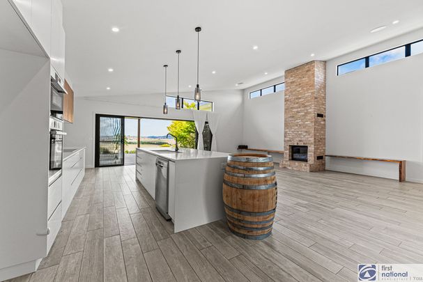 STUNNING HOME WITH BREATHTAKING VIEWS! - Photo 1