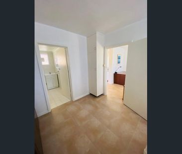 FURNISHED 1x1 IN GREAT LOCATION - Photo 3