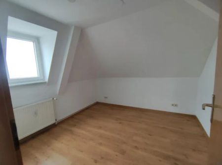 O84W9: 2-Raum Wohnung im Dachgeschoss - Photo 3