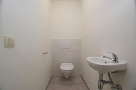 Modern 2-slk. app. met Z-gericht terras en autostaanplaats - Foto 3