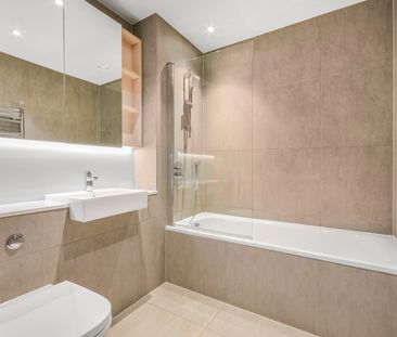 1 Bed Flat, St Gabriel Walk, SE1 - Photo 4