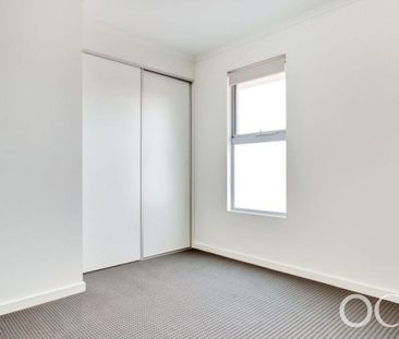 Open the Door To Contemporary Living with Effortless Style - Photo 3