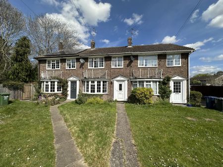 3 bedroom terraced house to rent - Photo 5
