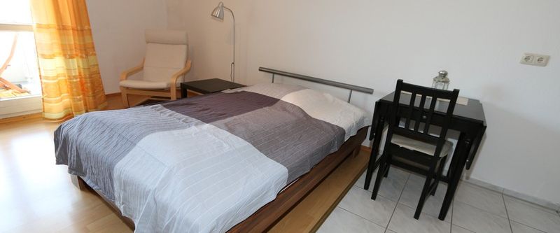 Schönes möbliertes 1 Zimmer Apartment in zentraler Lage in Nürnberg - Photo 1