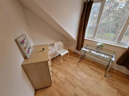 13 bedroom house share to rent - Photo 5