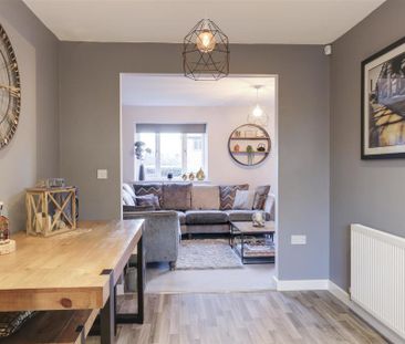 3 bedroom townhouse to rent - Photo 3