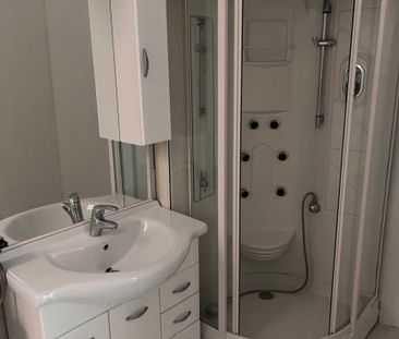 Ruhige & helle 2-Zimmer Wohnung im Zentrum von Baden - Photo 6