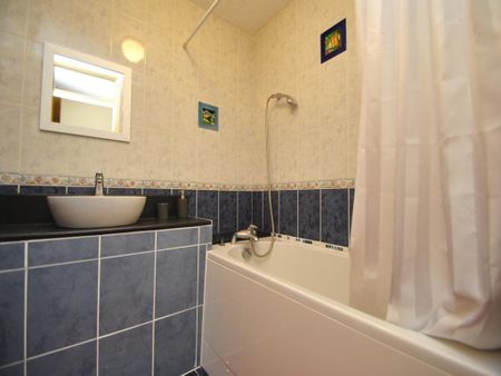 Talbot Close - Photo 5