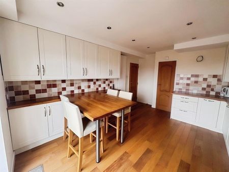Rockwood Road, CHEPSTOW - Photo 5