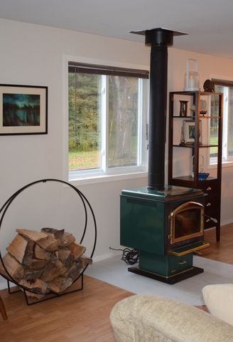 For Lease - 86 Renwick Road, North Kawartha, Ontario - Photo 2