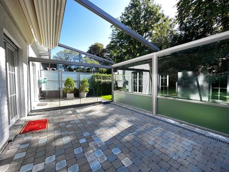 Prachtige woning van 218m² met zonnige tuin - Photo 2