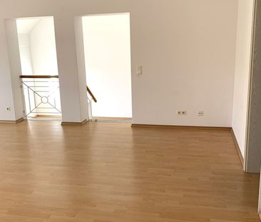 Pullach - Frisch Renoviert -2-Zimmerwhg., Küche, Bad/WC, Flur, Balk... - Photo 2